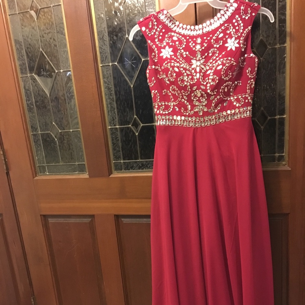 Prom Dress - Picture 6 of 7